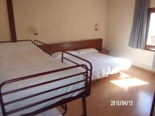 Hotel Bon Repos 벨베르 데 세르다니아 외부 사진