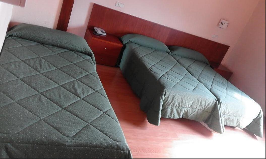 Hotel Bon Repos 벨베르 데 세르다니아 외부 사진