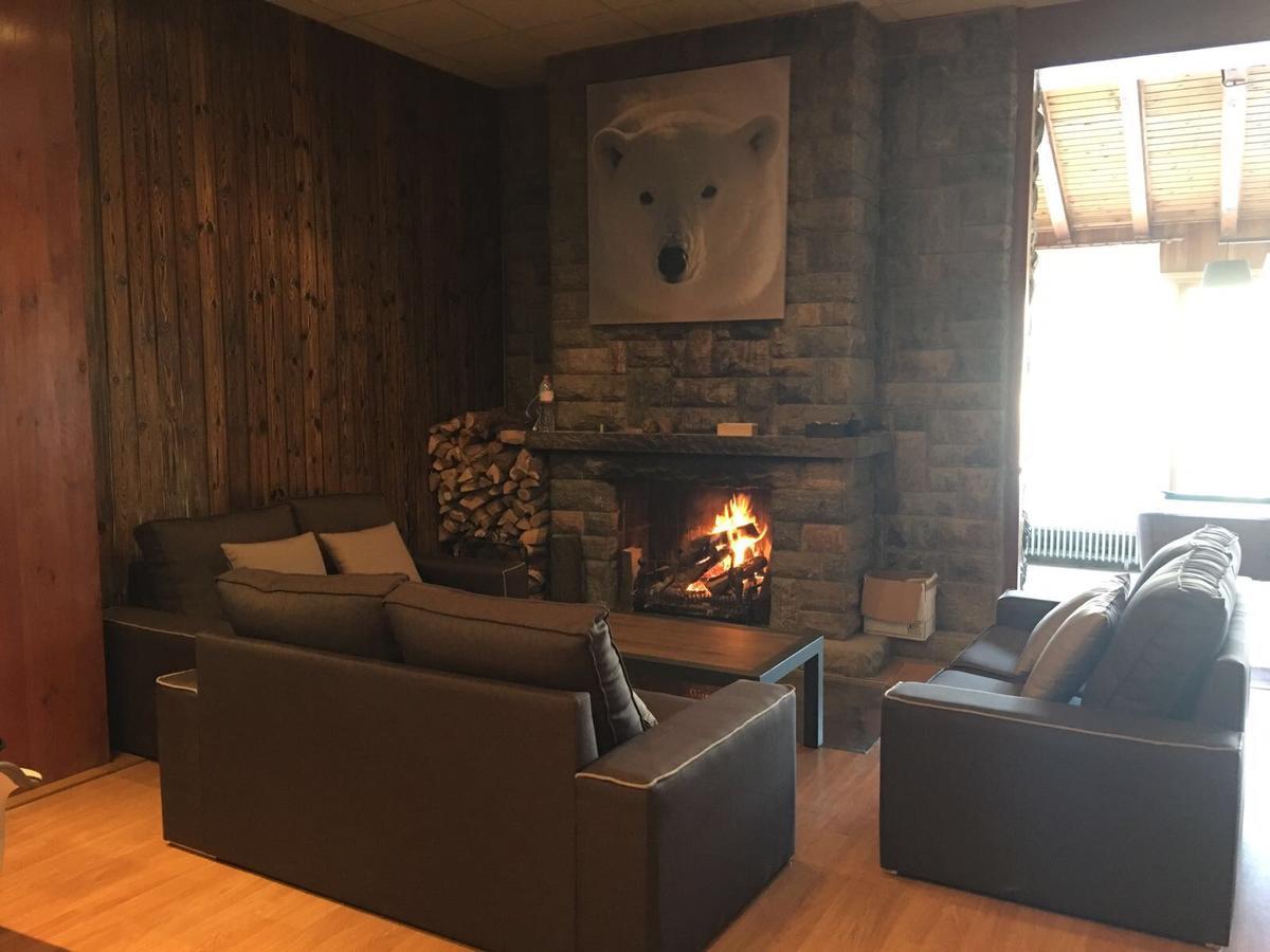 Hotel Bon Repos 벨베르 데 세르다니아 외부 사진